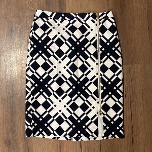 Talbots Navy & White Printed Zip Front Pencil Skirt